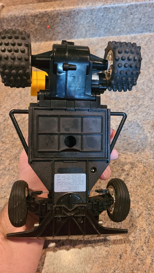 Vintage Radio Shack Radio Controlled Frame Buggy RC Car Parts or repair (A5) - Image 4 of 4