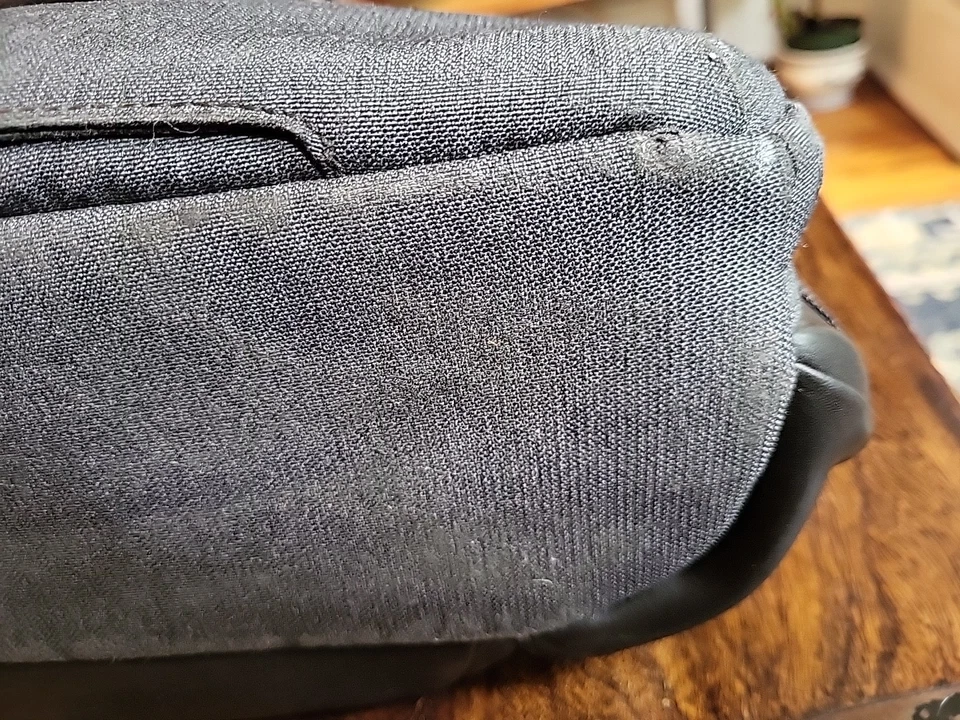 Tumi Alpha Bravo Brooks Slim Gray Briefcase Bag EUC Gray/Brown w/ Monogram - Image 4 of 4