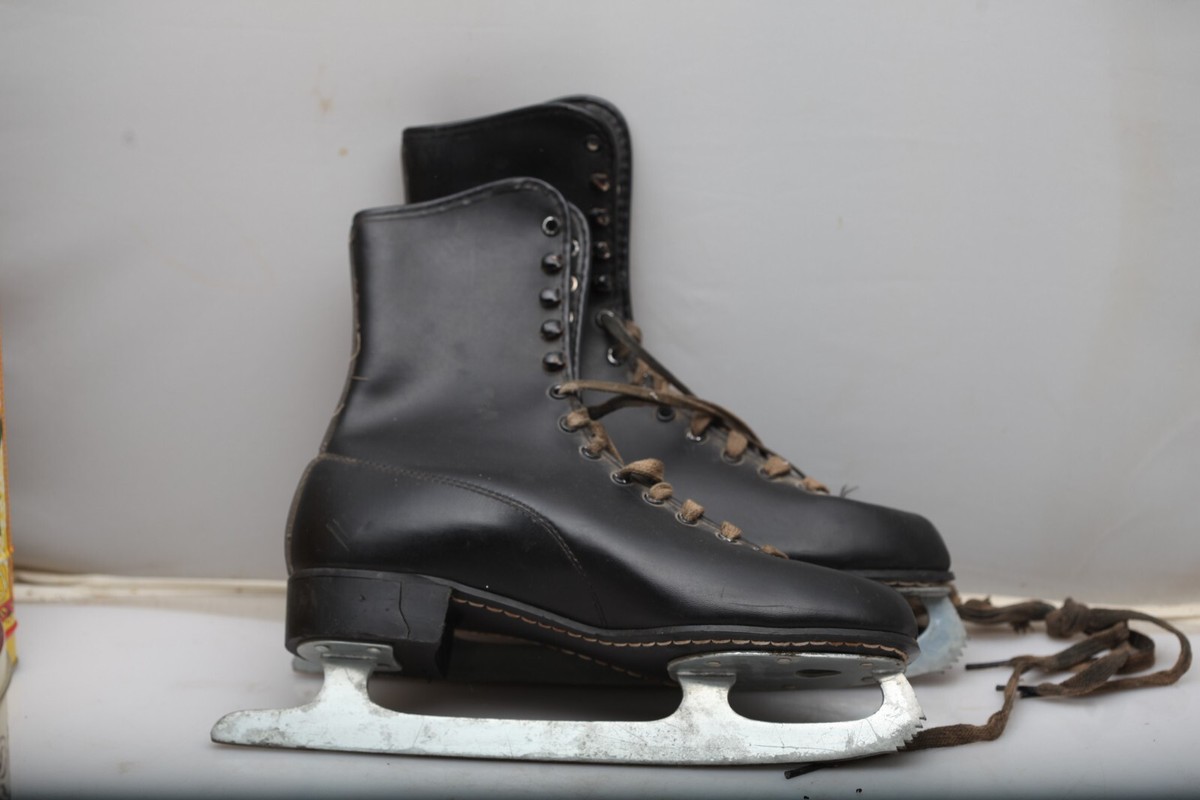 Vintage Black Leather Ice Skates Imperial in Great condition  display picture 2
