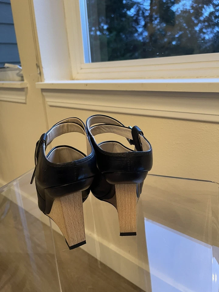 Classy Camilla Skovgaard Doble Cuero Negro Punta Cuña Mules Talla 37 Foto 4 de 4