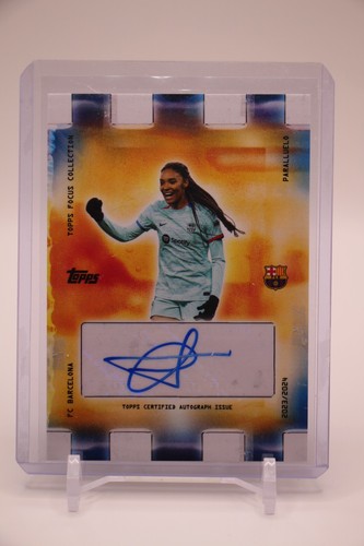 Topps FC Barcelona Focus 2023/24 - Salma Paralluelo Auto - Picture 3 of 4