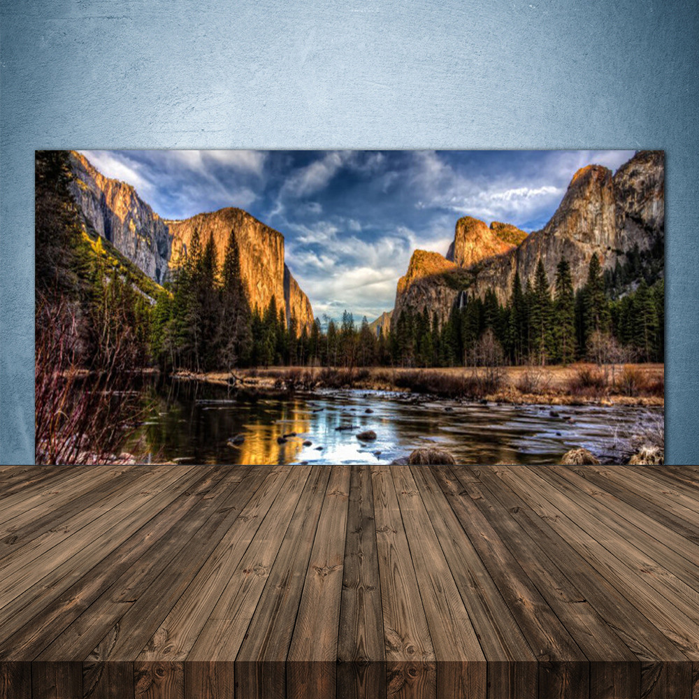 Crédence en verre 140x70 cm pour une cuisine moderne vue sur la forêt