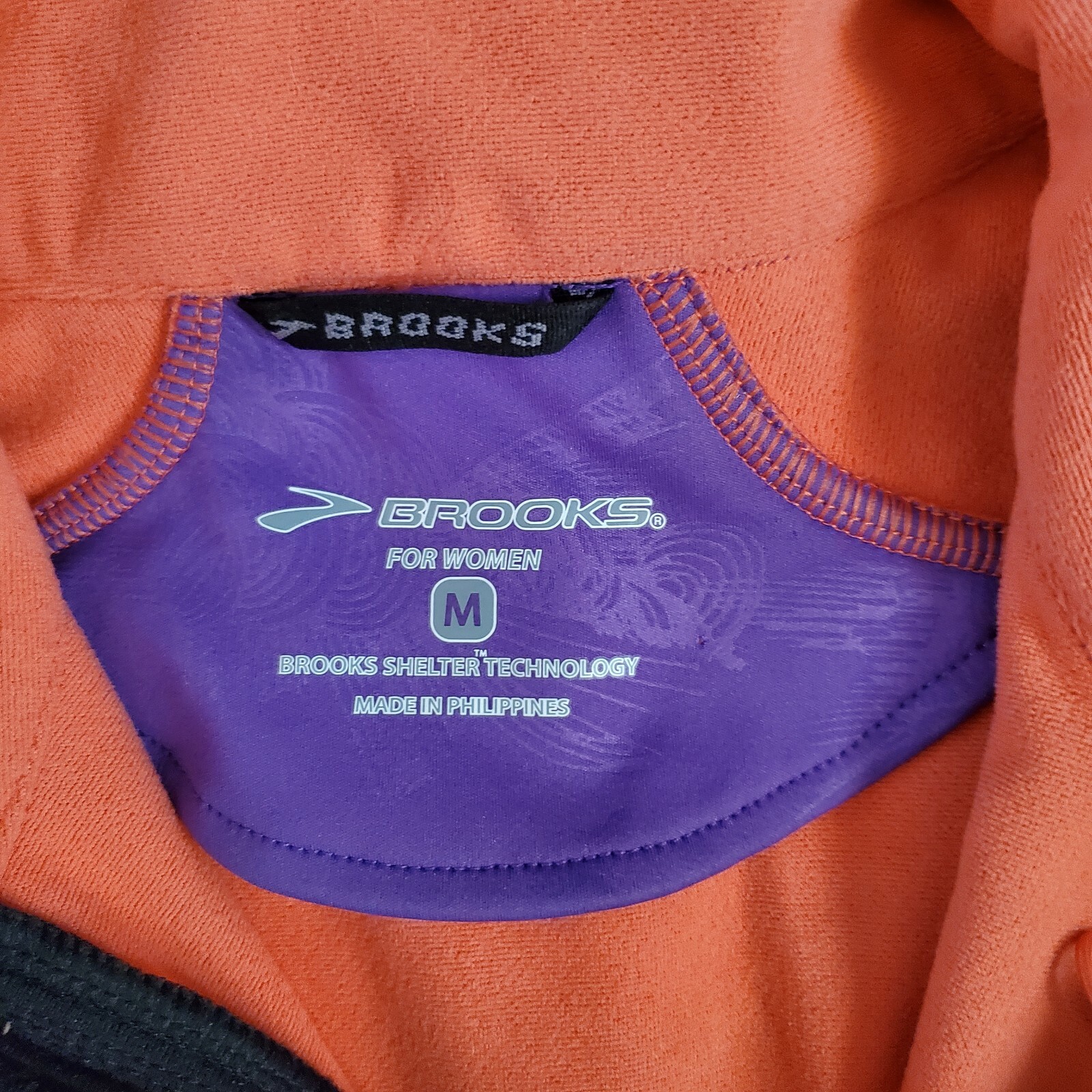 Brooks Womens Utopia Embossed Softshell Size M Ja… - image 5