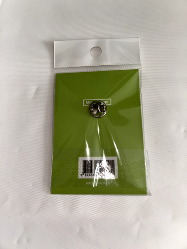 New K-POP metal microphone badge pins IU - Picture 2 of 2