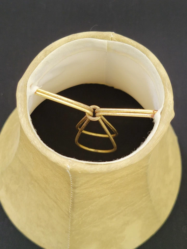 Pequeño clip en campana pantalla imitación cuero mármol beige 5"x3"x6" COMO ESTÁ Foto 4 de 4