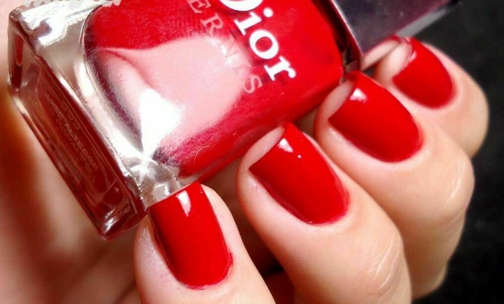 DIOR Vernis ROUGE ALTESSE 999 Fire Red Nail Polish Festive Holiday Chic LTD  FAB!