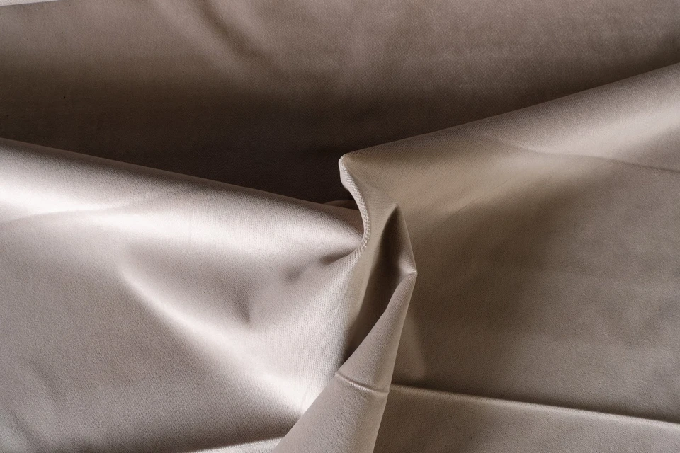 TELA DE TAPICERÍA DE DISEÑO PREMIUM 2 YARDAS 8" pieza, 54" ancho, recubierta de criptón Foto 3 de 4