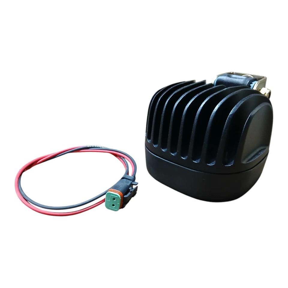 TYRI 1010 Curve LED Work Light (CLD-254-1) 850 Effective Lumens - Image 4 of 4