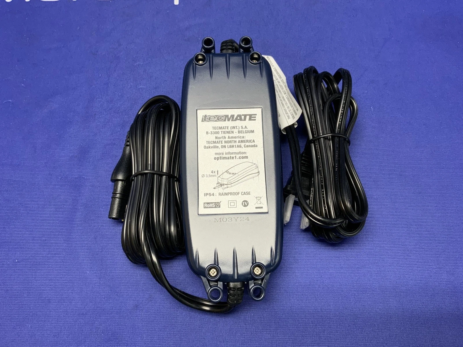 Optimate .8A Lithium Battery Charger C57001-471