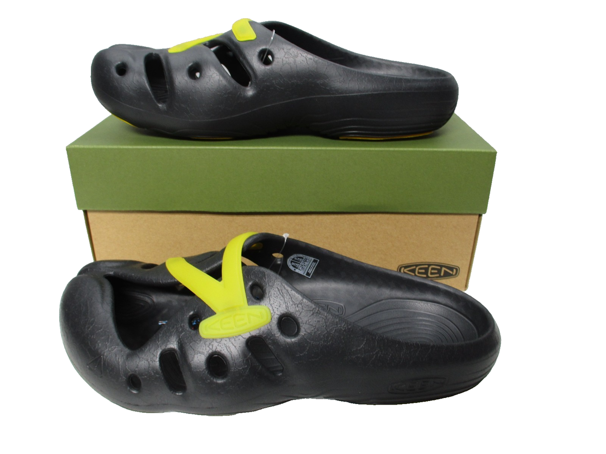 Keen Black Men\'s Slip-On Clogs Amazon.com | KEEN Men main image 3