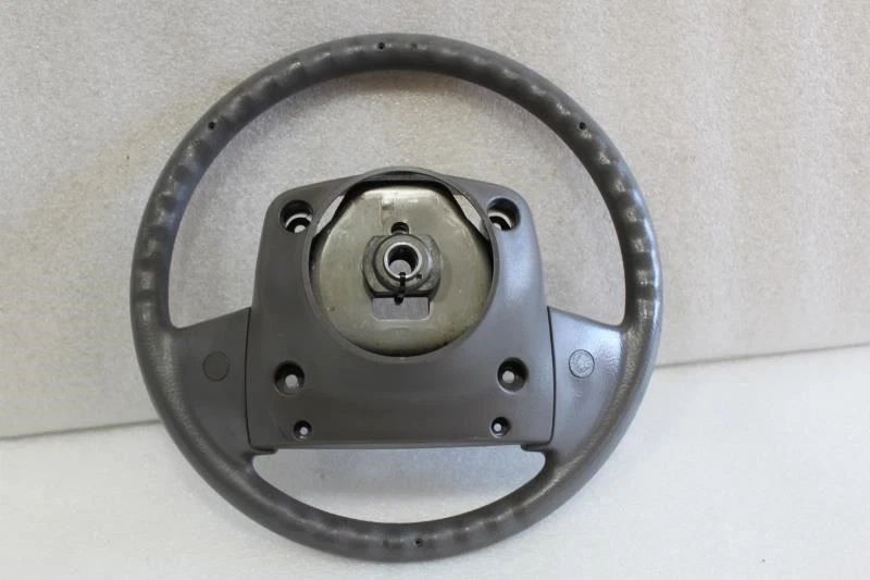 1990 1991 1992 1993 1994 1995 Plymouth Acclaim volante gris Foto 2 de 4