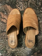 Sofft Chrissie Italian Leather Caramel Slip On Slide Womens Sandal 9M US