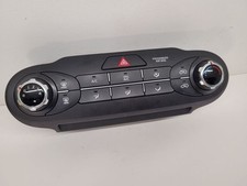 17-18 KIA SORENTO Temperature Control Front Manual Temperature Control 97250C601