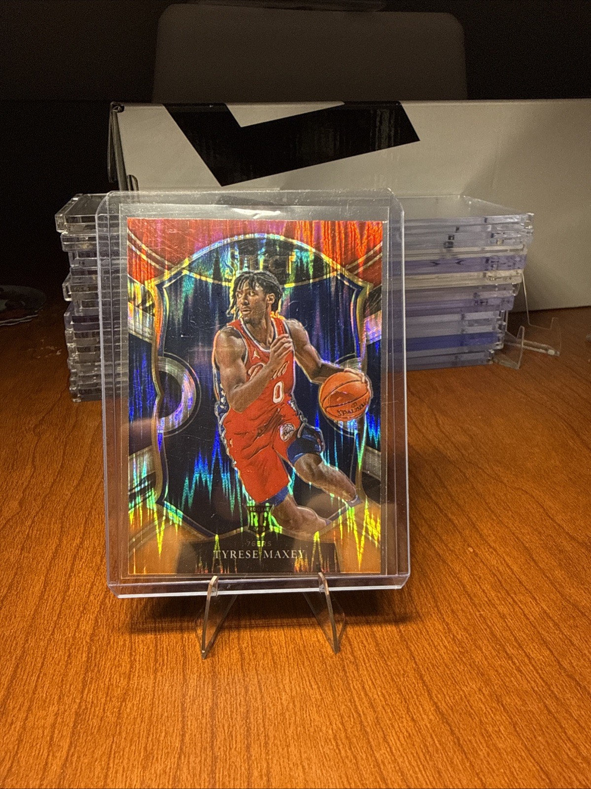 2020-21 Panini Select - Concourse Tyrese Maxey #81 Red White Orange Flash Prizm