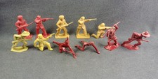11 1960s Tim Mee Frontiersmen Pioneers Indian Playset Toy Figure Vintage
