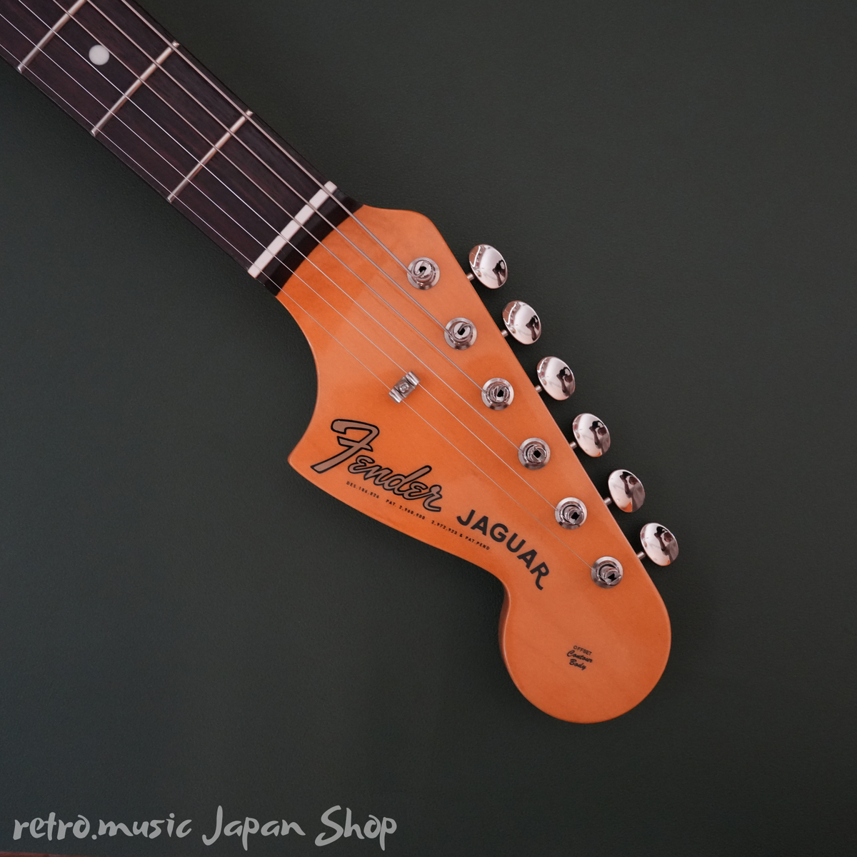 Fender Made in Japan FSR Collection Traditional 60s Jaguar Black