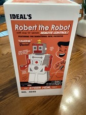 Robert The Robot With Remote Control 2004 Ide...