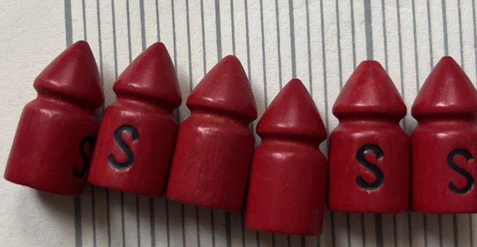 Vintage Game Football Boys PARKER BROTHERS PIGSKIN FOOTBALL GAME Solitaire - Image 2 of 4