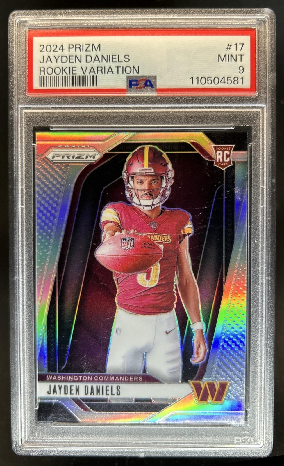 2024 Panini Prizm Jayden Daniels Rookie Variations RC VAR #17 Commanders PSA 9