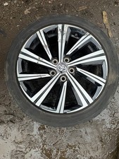 TOYOTA COROLLA HYBRID 5DR 2019-2025 ALLOY WHEEL TYRE 17" FULL SIZE 225/45R17 R4