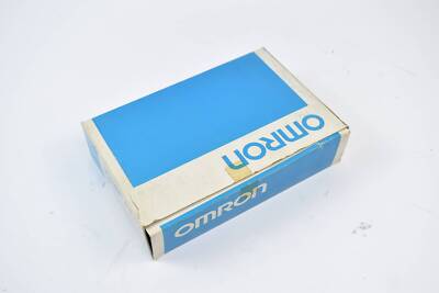 Omron SCYM5R-OD041 Sysmac Programmierbarer Controller 
