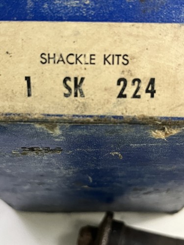 Pair 1942 - 1957 Rear Leaf Spring Shackles for Domestics NOS KD 224 Chevy GM - Picture 7 of 8