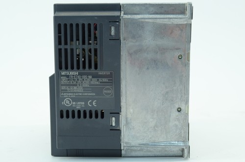 Mitsubishi FR-E740-095-NA Inverter, 3PH - Picture 2 of 5