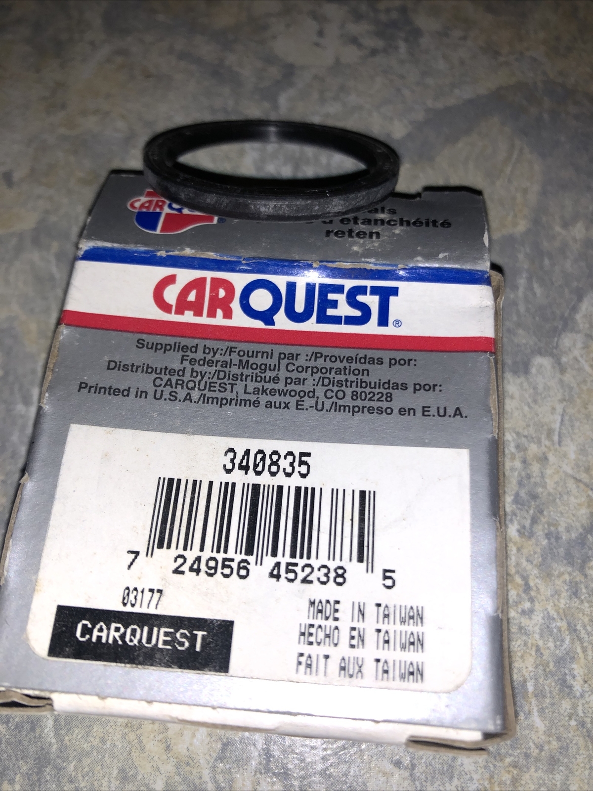 National: Oil Seal 340835/6847S new seal in carquest box ! Free shipping !