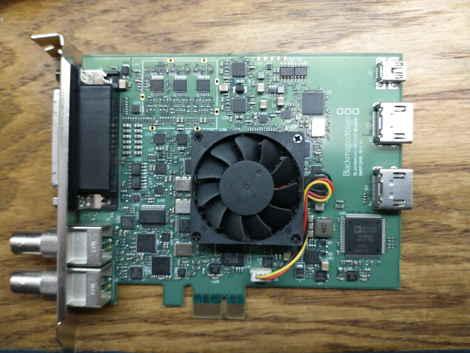 Blackmagic Design BMDPCB95 REV-A1 Decklink Studio 2 SDI PCIE Video Capture Card 