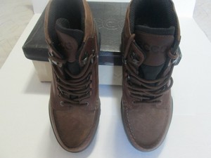 ecco track ii boots