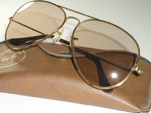 Vintage B\u0026L RAY-BAN Tartaruga Rivestito Arista Marrone Changeables Aviator  Sole | eBay