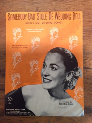 MUSIC BOOK-SOMEBODY BAD STOLE DE WEDDING BELL (PSC009461)