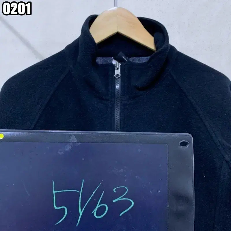 The North Face Full Zip Fleece Jacket - Pre-Owned thumbnail 5