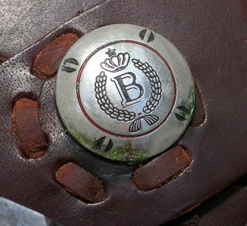 Cuchillo Bowie con Hoja de Acero Damasco Parcialmente Dentado y Funda Nuevo Foto 4 de 4