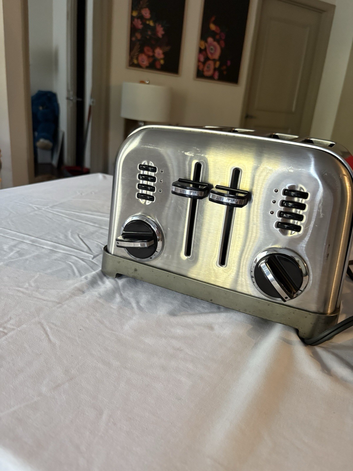 Cuisinart 4-Slice Classic Toaster - Stainless Steel - CPT-180- No box
