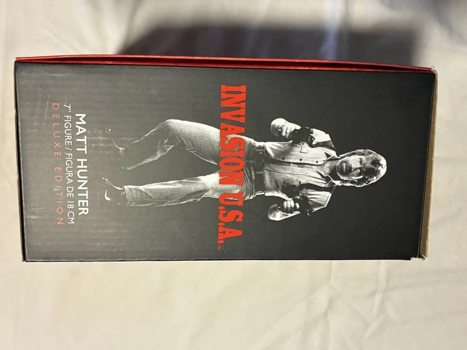 Invasion USA: Figura de acción de lujo Matt Hunter - Juguetes SD - Iconos de película 02 Foto 4 de 4