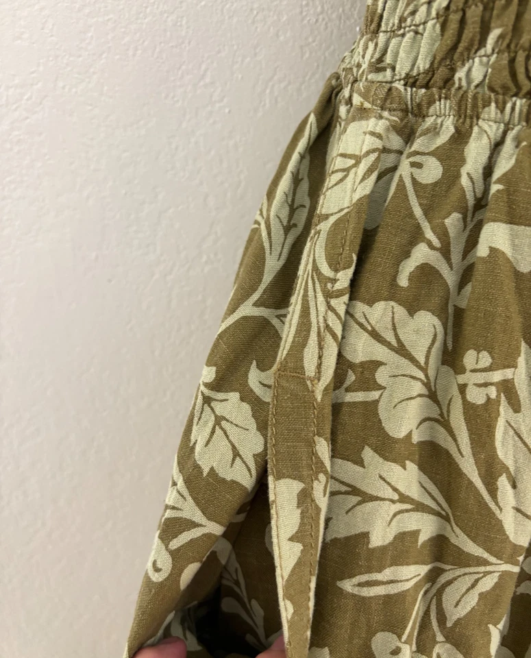 NWT Anthropologie Pilcro Pants Romper Size XS P Smocked Top Wide Leg Pockets - Image 4 of 4