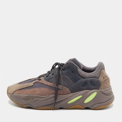 Haut bas Yeezy x Adidas Boost 700 Mauve taille 42 23 gris marron maille et daim - Photo 1/4