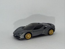 Neumáticos de goma Hot Wheels Ferrari SF90 Stradale gris personalizados Real Riders llantas doradas