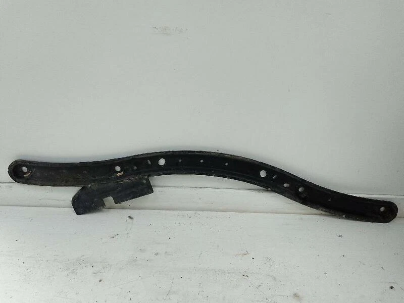 8V61A10684A travesaño delantero para FORD FOCUS BERLINA (CEW)(2014-) 1.5 1512812 Foto 2 de 4