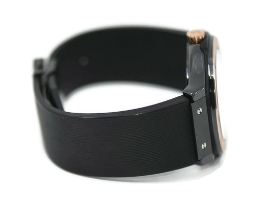 Hublot Classic Fusion Montre Céramique 511.CO.1781.RX - Photo 3 sur 6