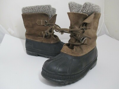 snow boots size 3