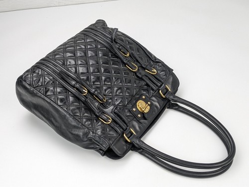 Bolso de Hombro Vintage Marc Jacobs Cuero Acolchado Negro Hebilla Acento 14x12x2.5 - Imagen 5 de 8