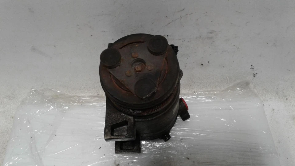 Compresor de aire acondicionado usado se adapta a: Infiniti qx56 2008 de 12/06 grado B Foto 3 de 4