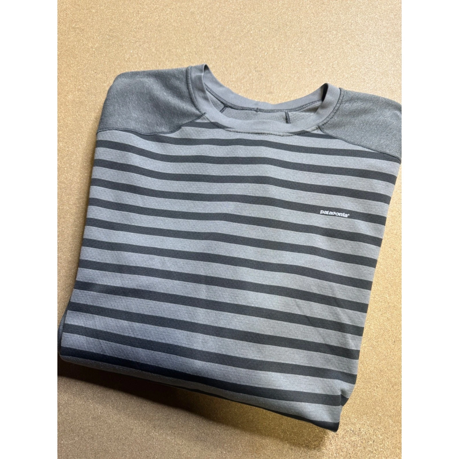 Patagonia Capilene 3 Midweight Crew Neck Striped Base Layer Mens XXL Grey 44425