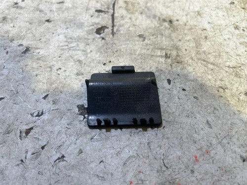 BMW 5 Touring F11 Deckel für Abschleppöse Stoßstange hinten 7184784 35038990