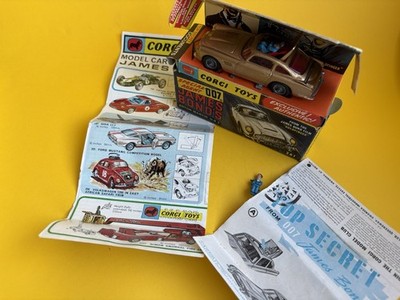 Corgi Toys 261 Aston Martin James Bond 007 original 1965  Box exceptional