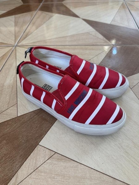 Women Love Moschino Loafers Red 35.5