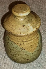 Speckled Stoneware 2 Piece Set Butter Crock With Lid Mold?