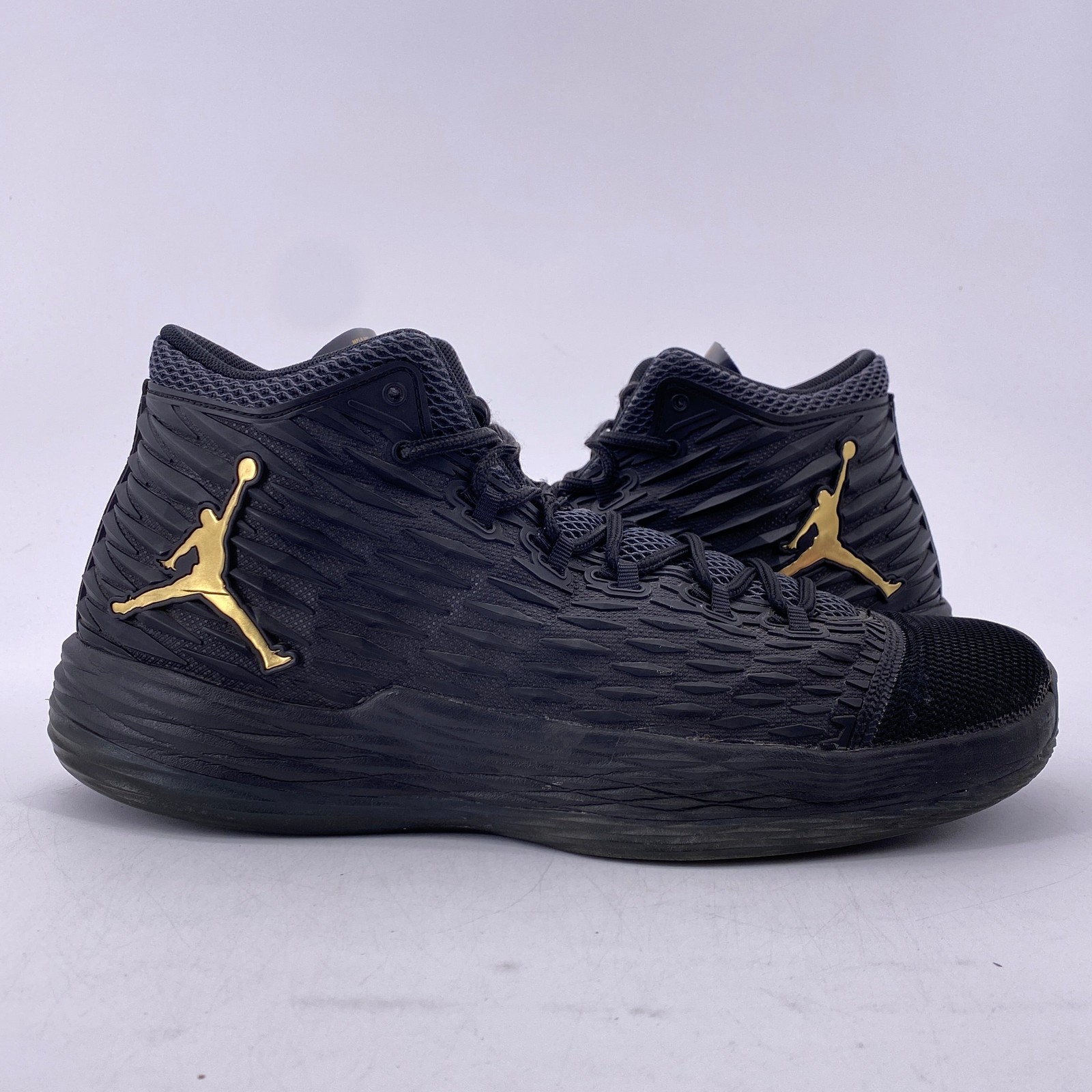 Air Jordan Melo M13 "BLACK METALLIC GOLD" 2016 - Size 13 - 881562 004 (10307-2..